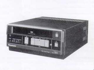 Panasonic AG-1100  - S-VHS - Видеомагнитофоны - 