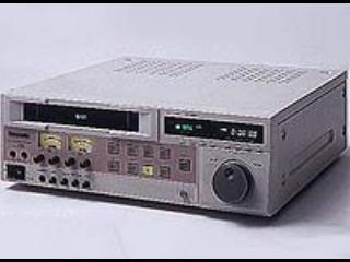 Panasonic AG-7350 S-VHS/VHS Professional VCR  - S-VHS - Видеомагнитофоны - 