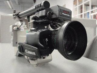 Panasonic WVF-300  - 3 CCD - Видеокамеры - 