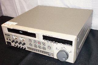 Panasonic AG-DS555 SuperDeck  - S-VHS - Видеомагнитофоны - 