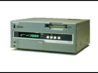 Panasonic AJ-D440  - DVCAM - Видеомагнитофоны - 