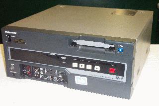 Panasonic AJ-D640P  - DVCPRO - Видеомагнитофоны - 