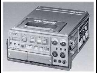 Sony BVW-25  - BETACAM - Видеомагнитофоны - 