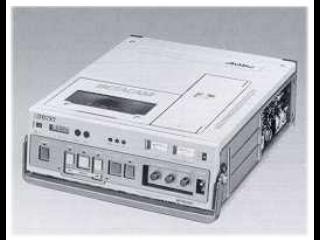 Sony BVW-20  - BETACAM - Видеомагнитофоны - 