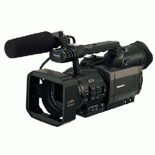 Panasonic AG-DVX100B  - 3 CCD DIGITAL - Видеокамеры - 